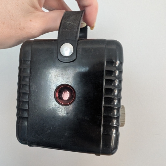 Kodak Brownie Hawkeye Black Camera - Picture 3 of 13